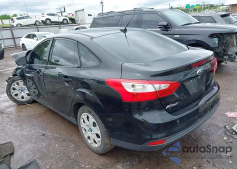 2012 Ford Focus Se z USA, uszkodzony, nr VIN 1FAHP3F22CL262247